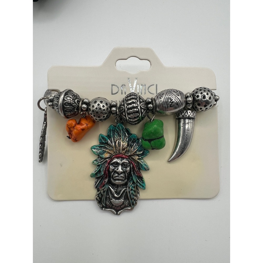 DaVinci Silver Tone Boho Rodeo Beaded Charm Bracelet Western Headdress Tusk New